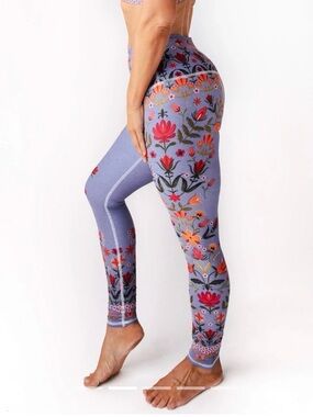 Yoga Democracy lavender love leggings